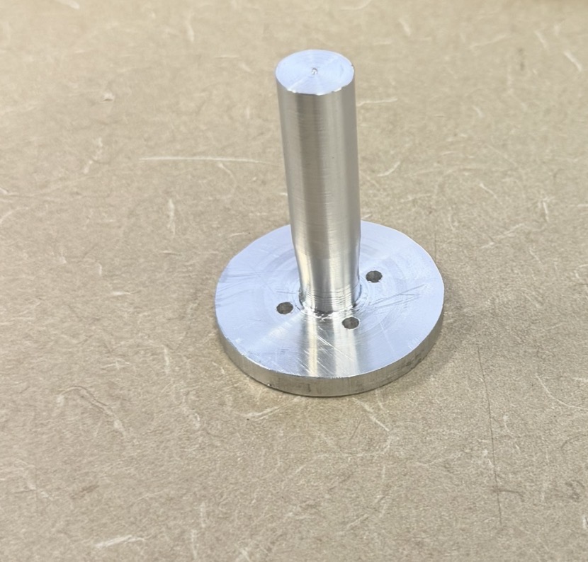 Finished aluminum motor mount for thrust testing
